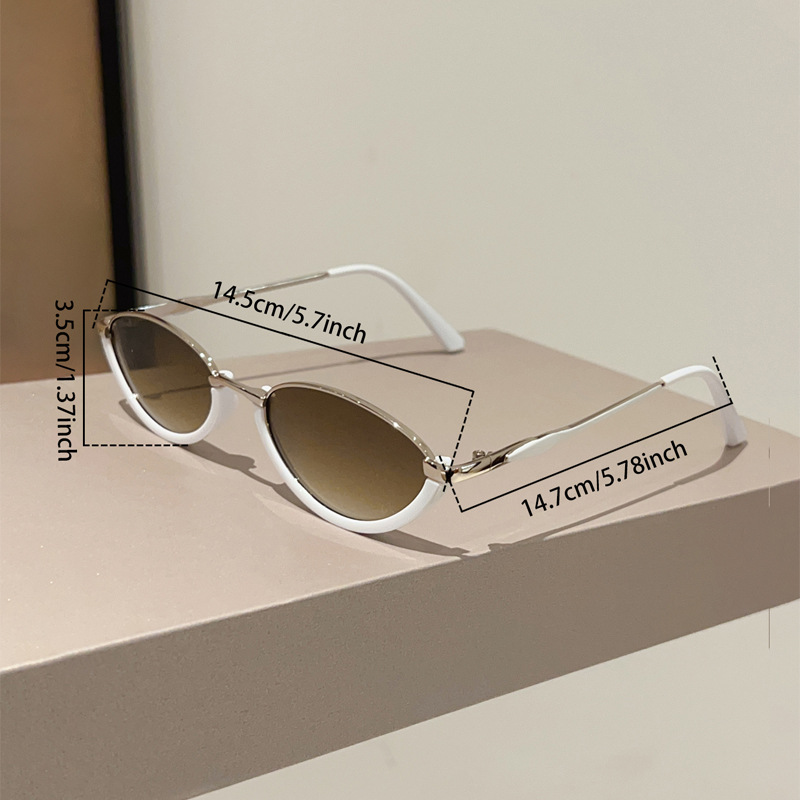 2026 Metal Cat Eye Sunglasses  - Women Fashion Photoshoot 评论和价格