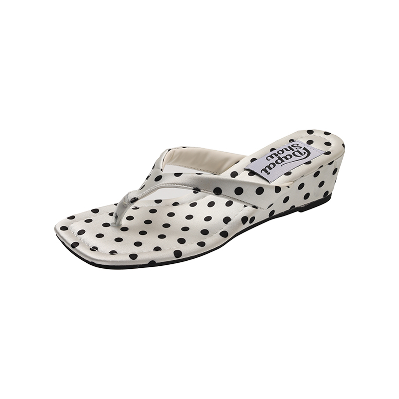 2026 Designer Polka Dot Women  - Women'S Fashion Designer Clothes 评论和价格