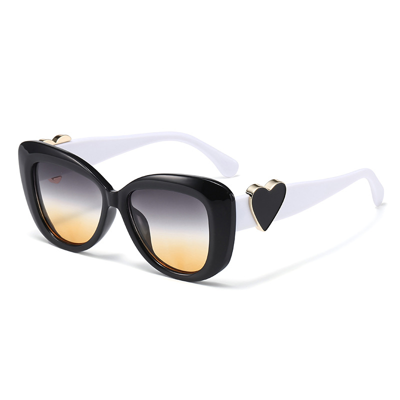Fashion Ladies Cat Eye Sunglas - Women Fashion Photoshoot 评论和价格